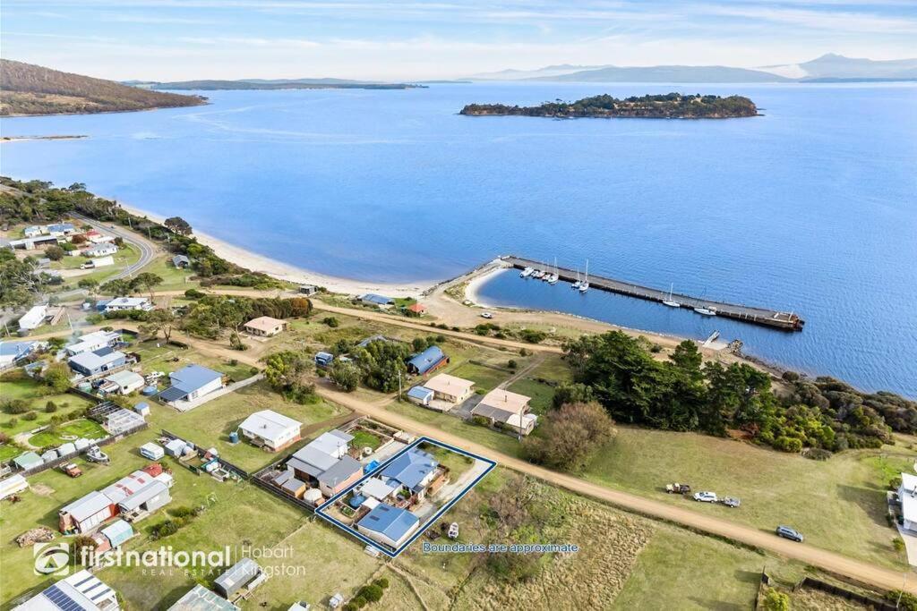 Island Escapes Villa Alonnah Bagian luar foto